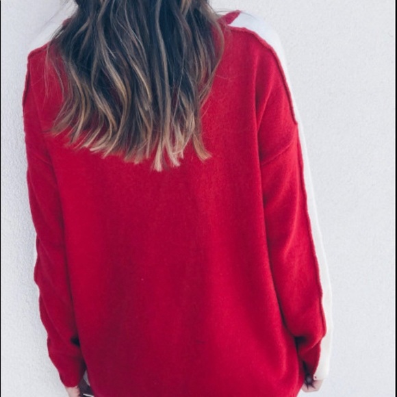 💥NEW ARRIVAL💥Bright Red V Neck Knit Sweater Top - Picture 6 of 8